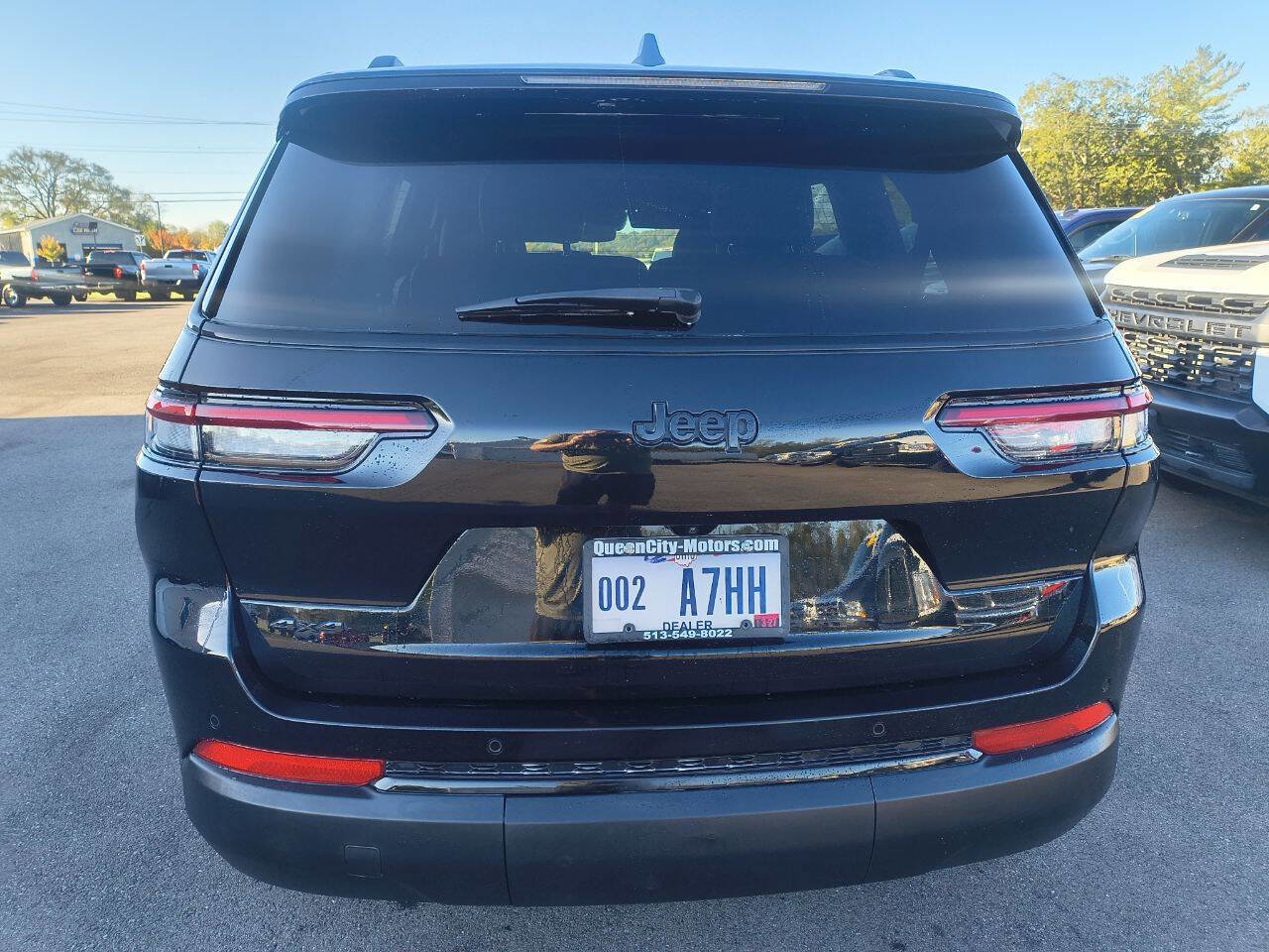 Used 2024 Jeep Grand Cherokee L Altitude image 10