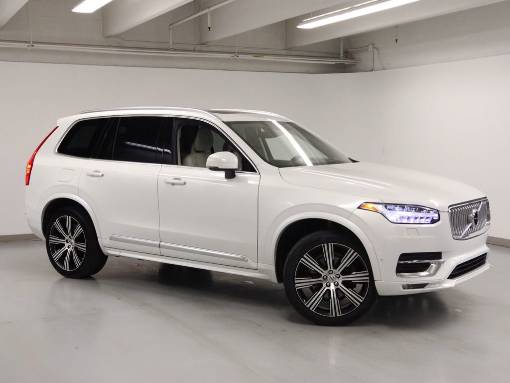 Used 2022 Volvo XC90 T6 Inscription image 4