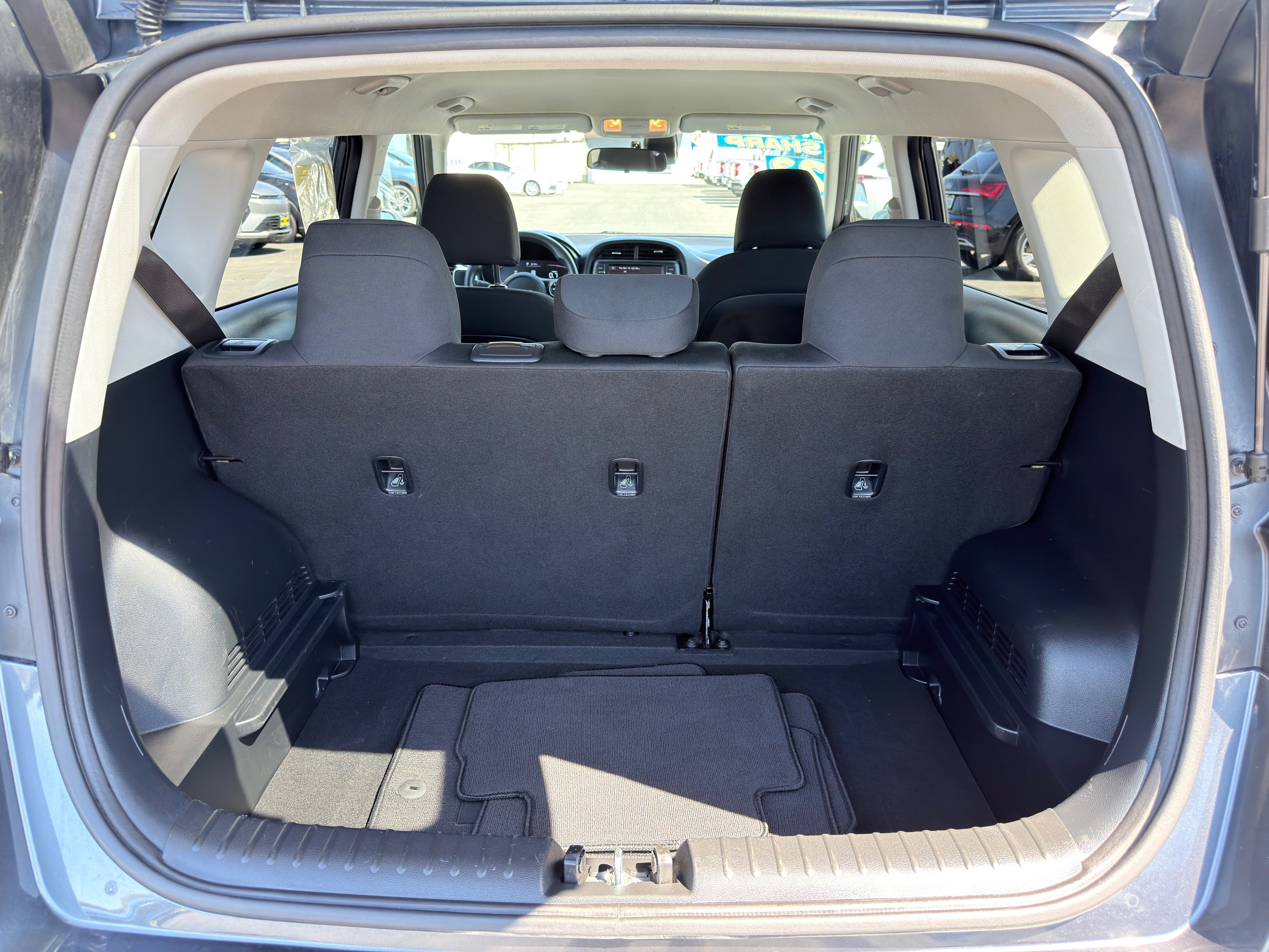 Used 2023 Kia Soul LX w/ Option Group 015 image 13