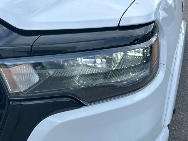 New 2027 RAM 1500 4x4 Crew Cab image 9