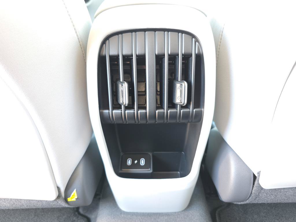 New 2026 Hyundai Kona SEL Sport AWD/4WD image 16
