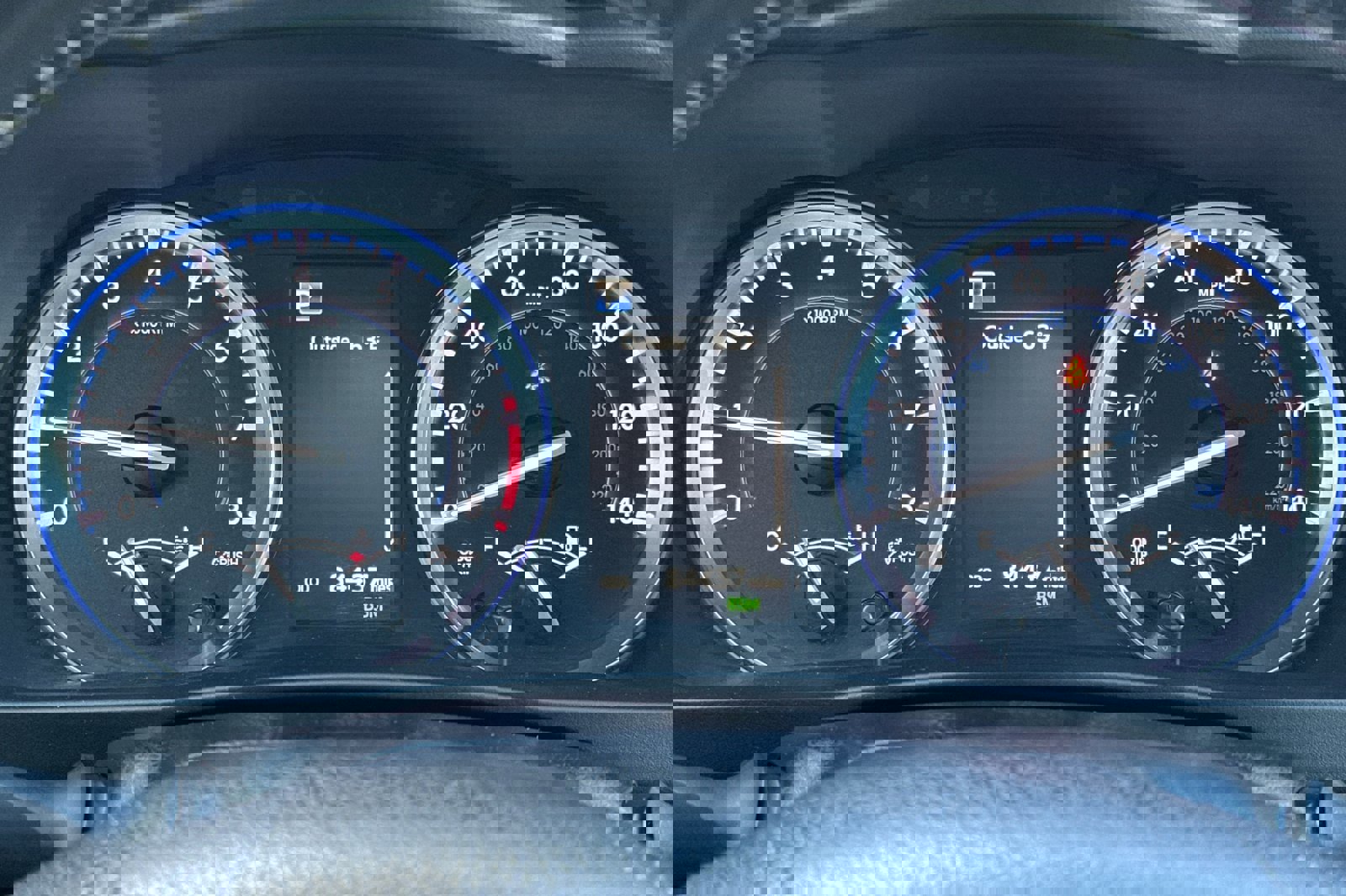 Certified 2017 Toyota Highlander SE image 25