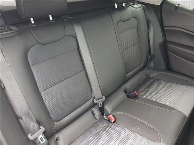 Certified 2025 Chevrolet Trax LT image 24