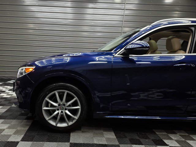 Used 2021 Alfa Romeo Stelvio Ti w/ Premium Package AWD/4WD image 44