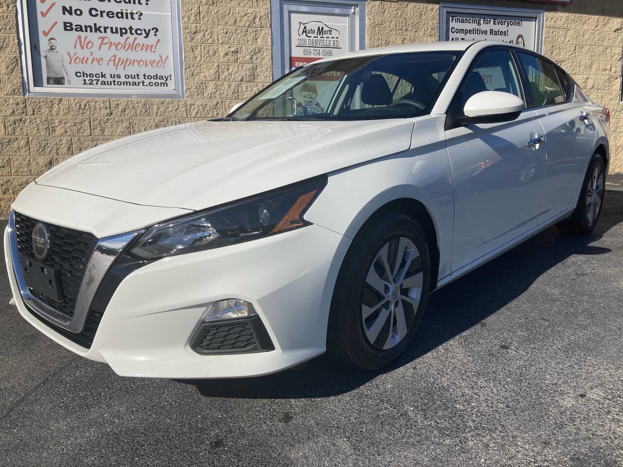 Used 2022 Nissan Altima 2.5 S image 2