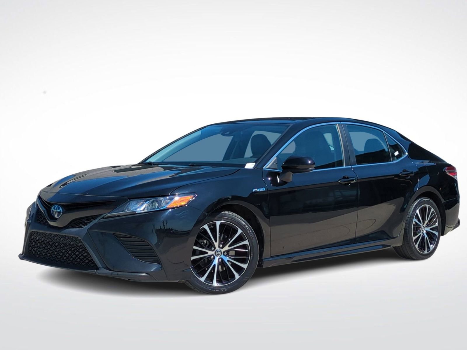 Used 2019 Toyota Camry SE
