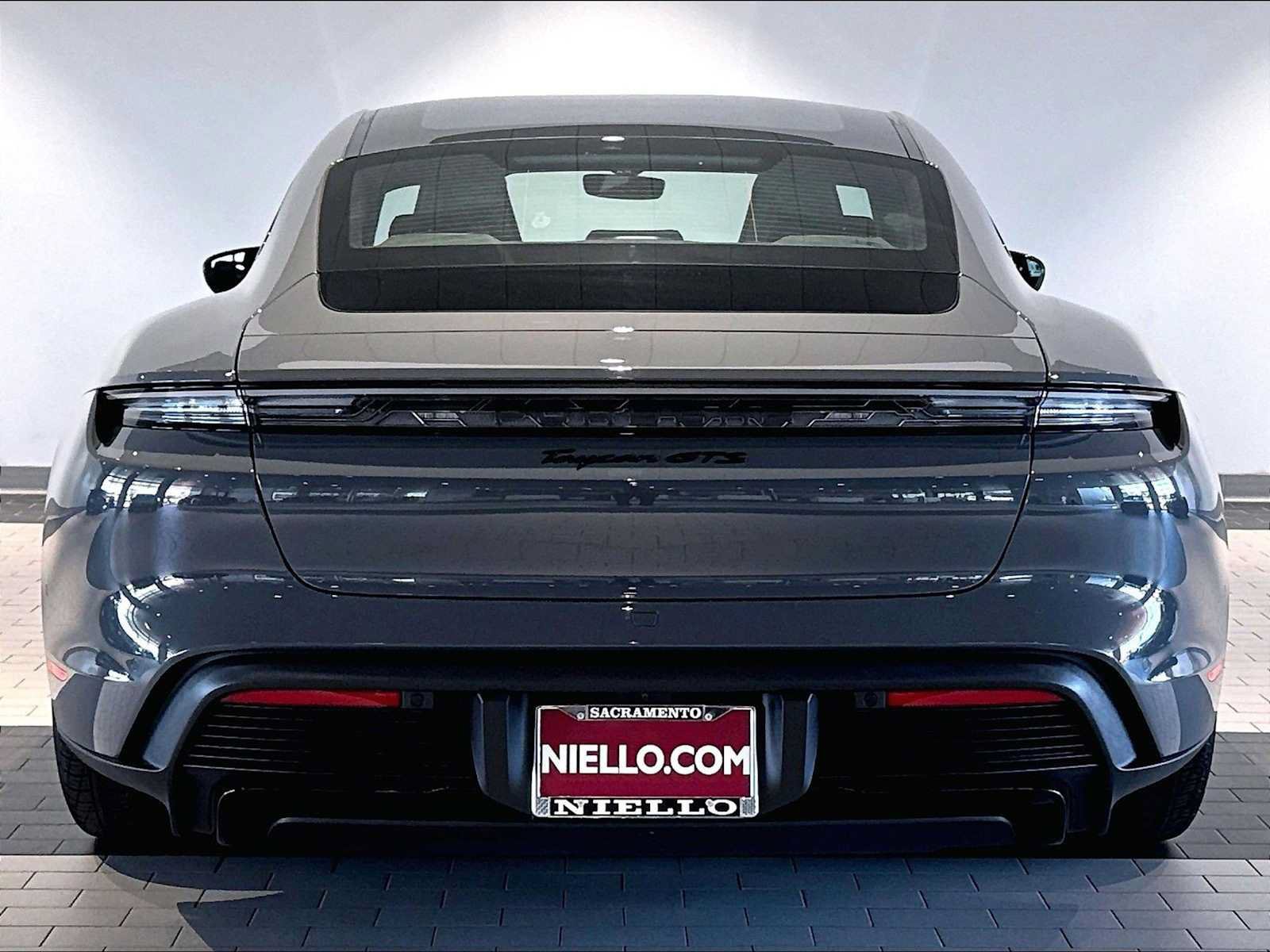 New 2026 Porsche Taycan GTS AWD/4WD image 6
