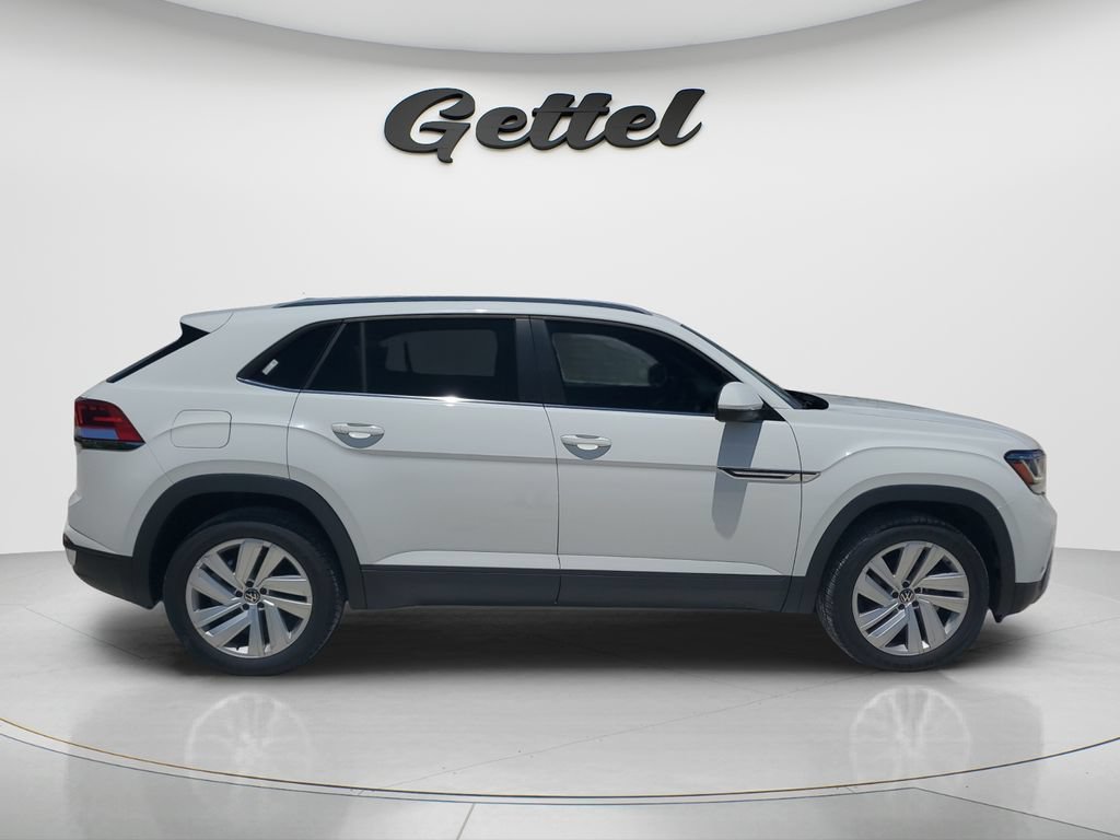 Used 2021 Volkswagen Atlas Cross Sport SE AWD/4WD image 4