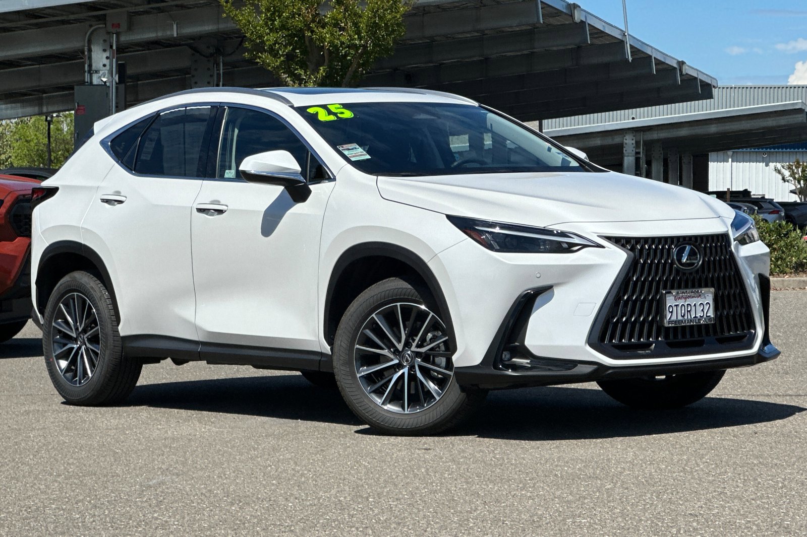 Used 2025 Lexus NX 350h AWD w/ Cold Area Package image 2
