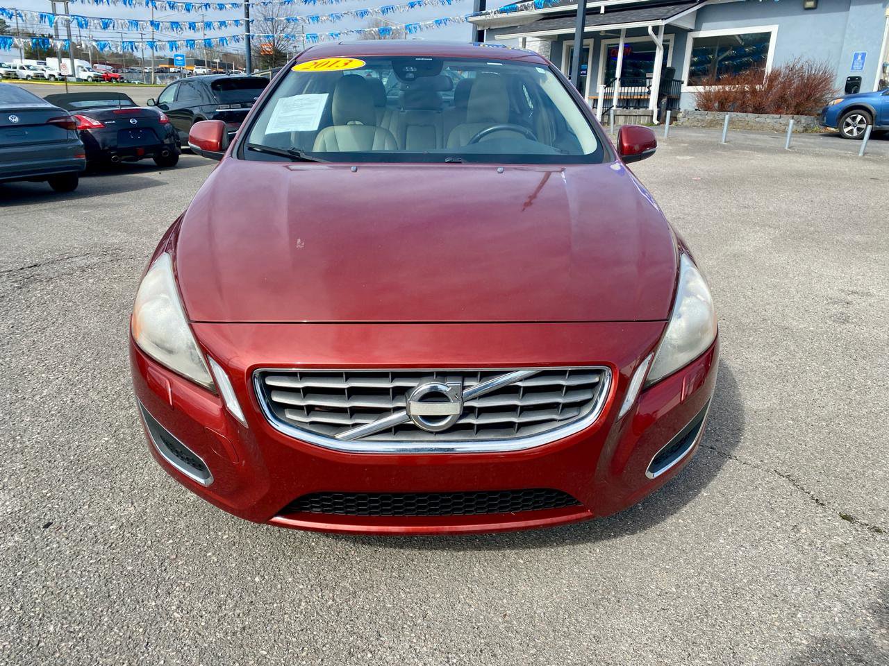 Used 2013 Volvo S60 T5 image 2