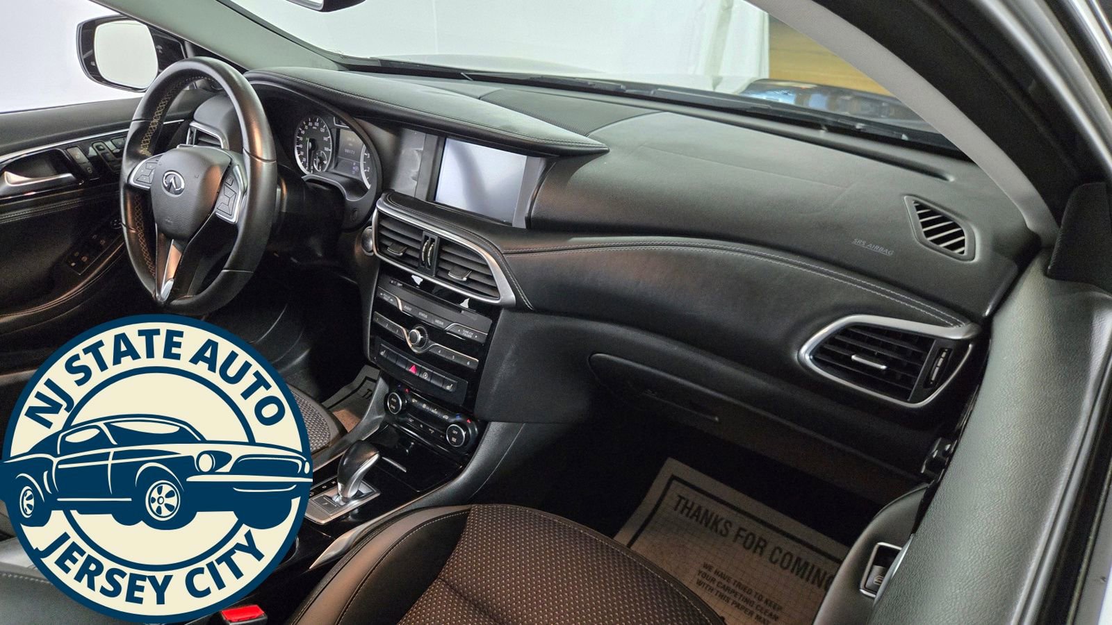 Used 2018 INFINITI QX30 AWD image 33