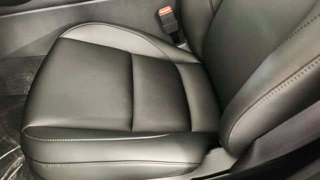 New 2026 MAZDA MAZDA3 s FWD image 12