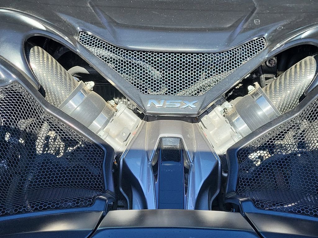 Used 2017 Acura NSX AWD/4WD image 13