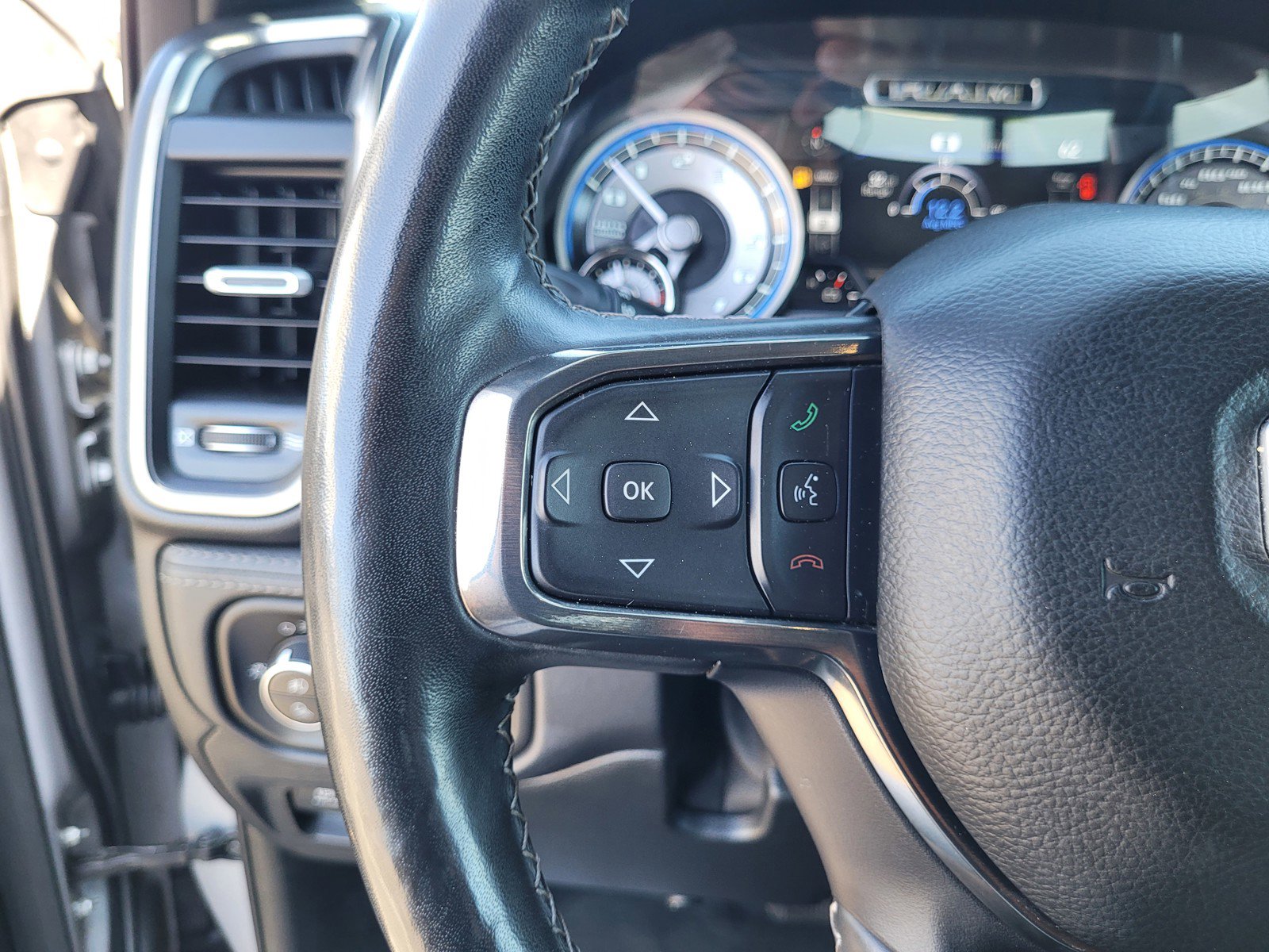 Used 2021 RAM 1500 Limited AWD/4WD image 22