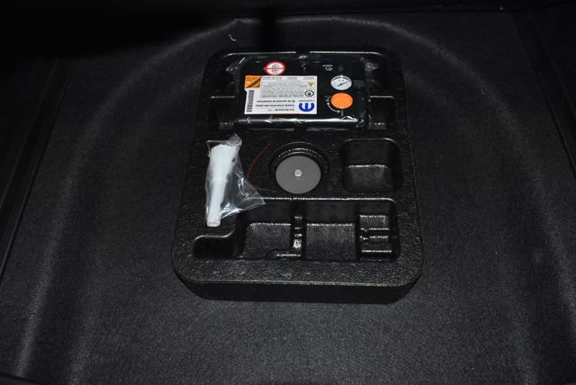 New 2026 Jeep Compass Limited image 32