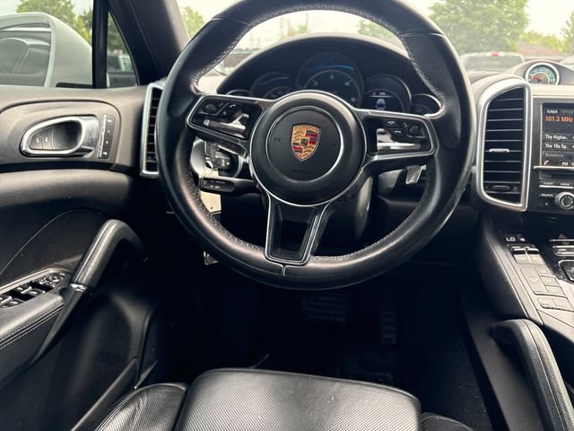 Used 2015 Porsche Cayenne Diesel AWD/4WD image 13