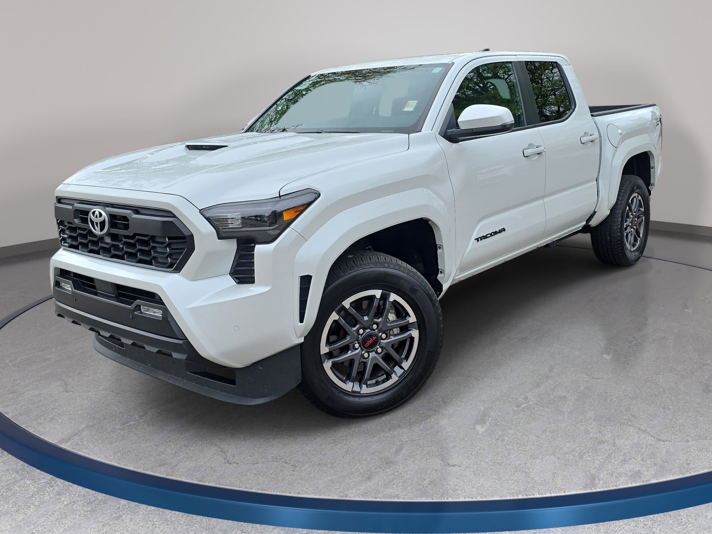 Used 2024 Toyota Tacoma TRD Sport w/ TRD Sport Upgrade Package AWD/4WD image 1
