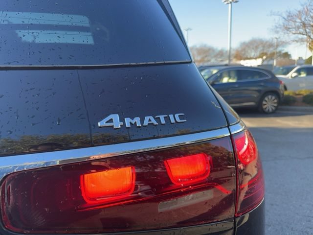 Used 2025 Mercedes-Benz GLS 450 4MATIC image 5