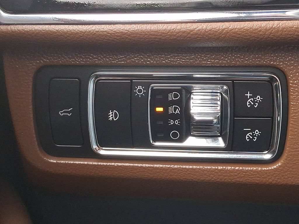 Used 2024 Lincoln Navigator Reserve AWD/4WD image 23