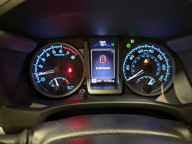 Used 2023 Toyota Tacoma TRD Sport AWD/4WD image 16