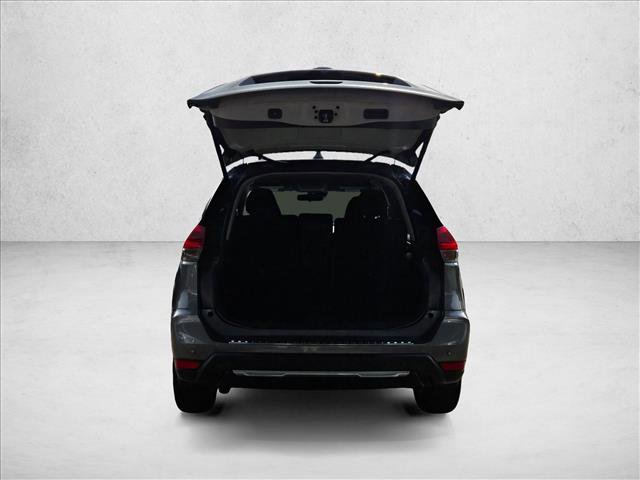 Used 2019 Nissan Rogue SV FWD image 5