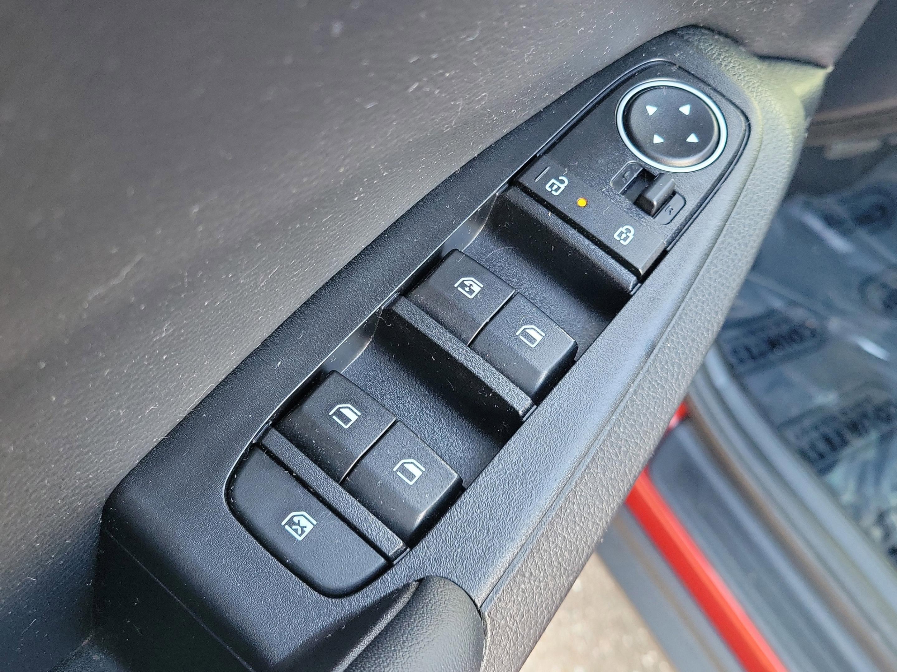 Used 2024 Kia Seltos SX image 15