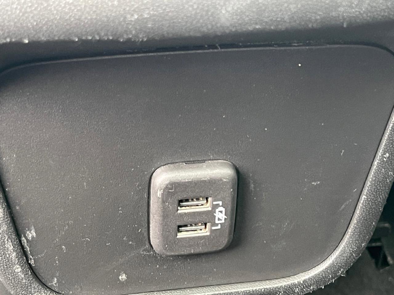 Used 2022 Chevrolet Equinox LT image 36