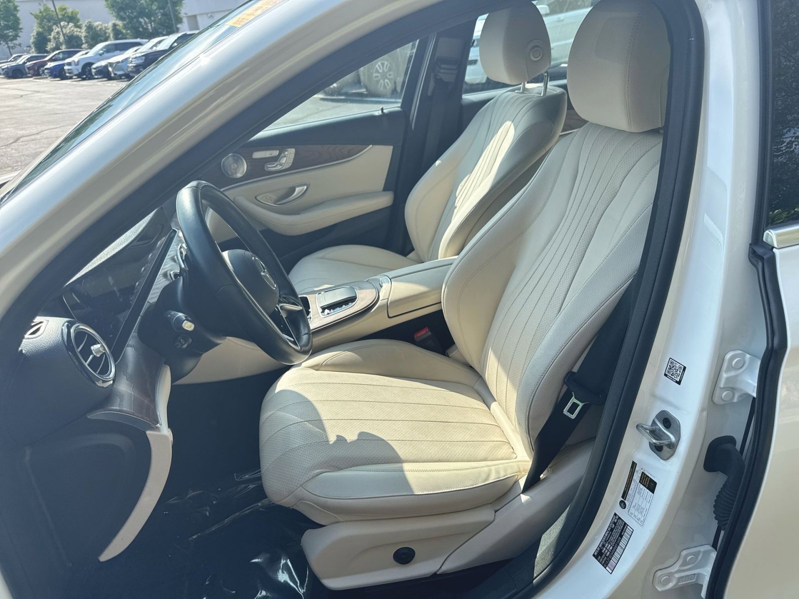 Used 2021 Mercedes-Benz E 350 4MATIC Sedan image 10