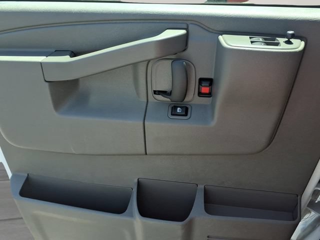 Used 2023 Chevrolet Express 3500 LT w/ LT Preferred Equipment Group RWD image 15
