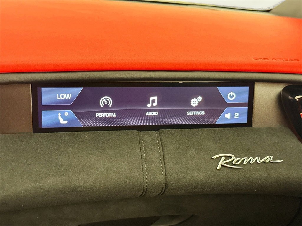 Used 2023 Ferrari Roma image 15