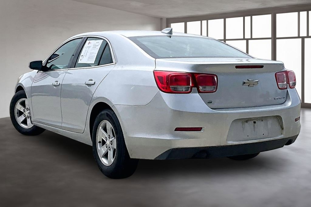 Used 2015 Chevrolet Malibu LT FWD image 13