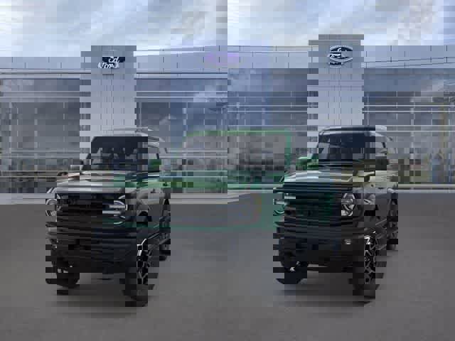 New 2025 Ford Bronco Outer Banks image 2