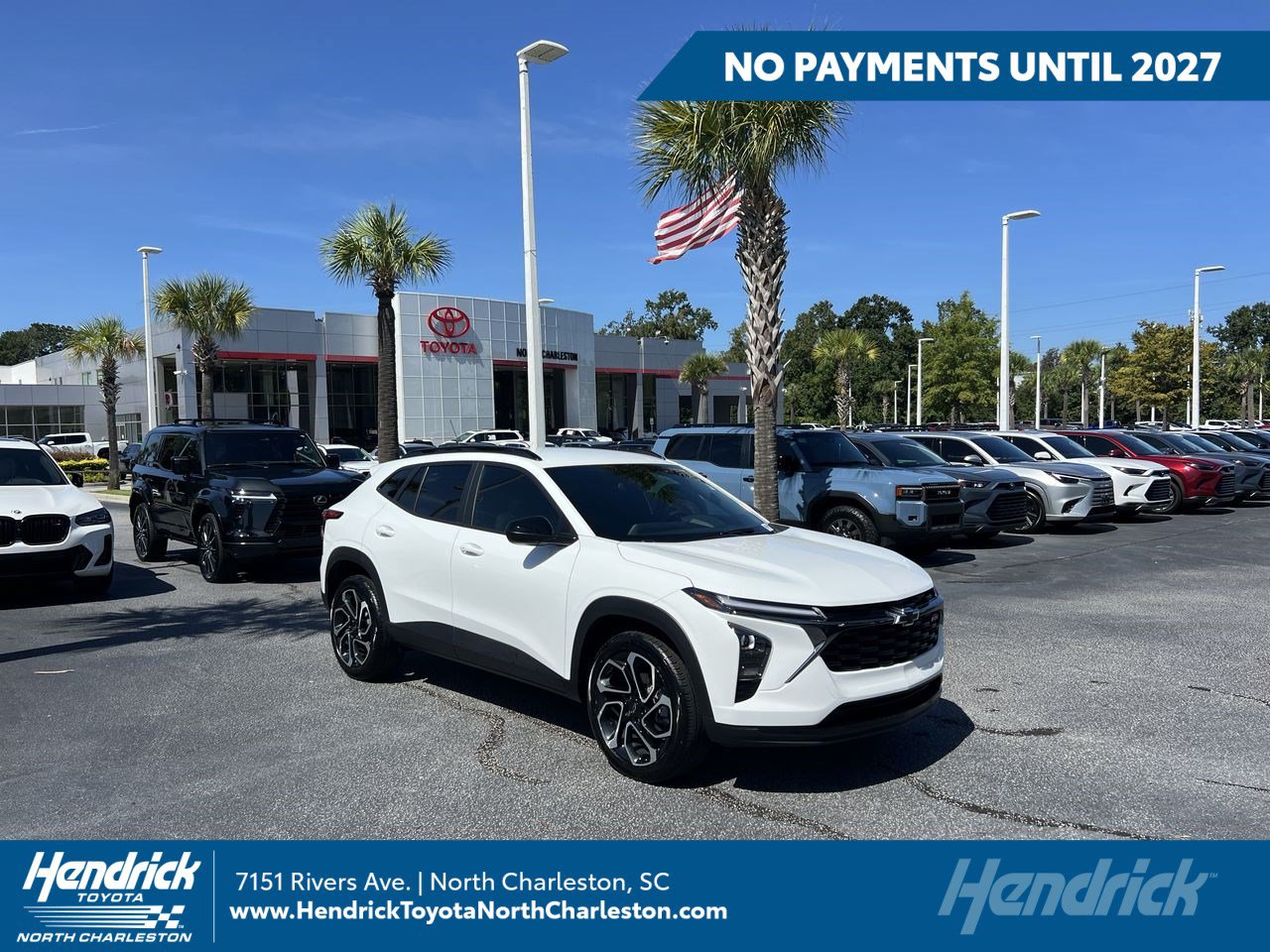 Used 2025 Chevrolet Trax RS w/ Driver Confidence Package FWD image 1