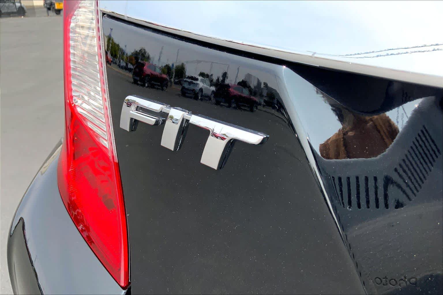 Used 2016 Honda Fit EX image 9