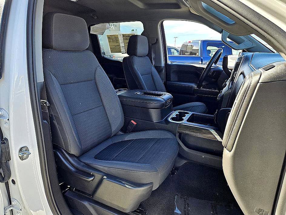 Used 2022 Chevrolet Silverado 1500 RST image 16