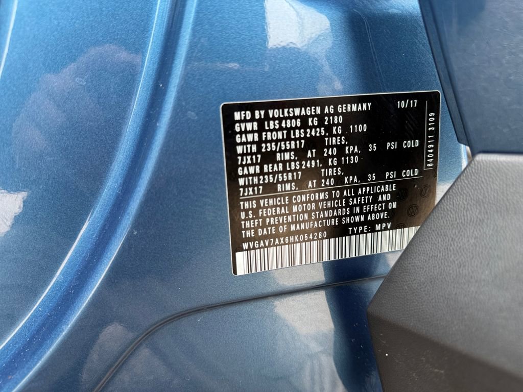 Used 2017 Volkswagen Tiguan Limited w/ Alloy Wheels Package image 20