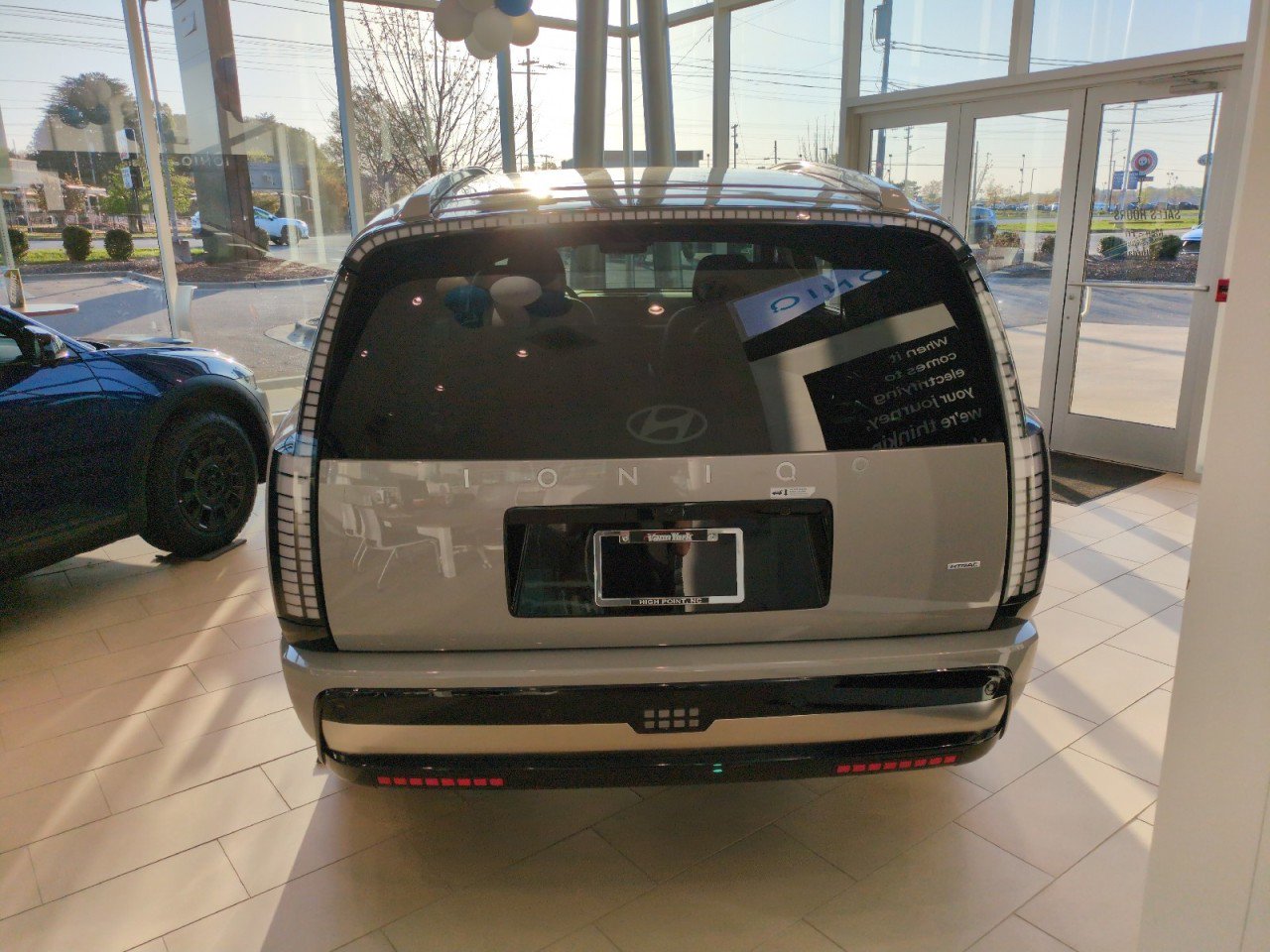 New 2026 Hyundai Ioniq 9 Calligraphy image 5