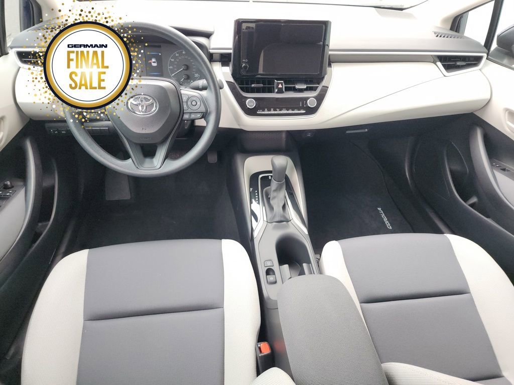 Used 2025 Toyota Corolla LE image 15
