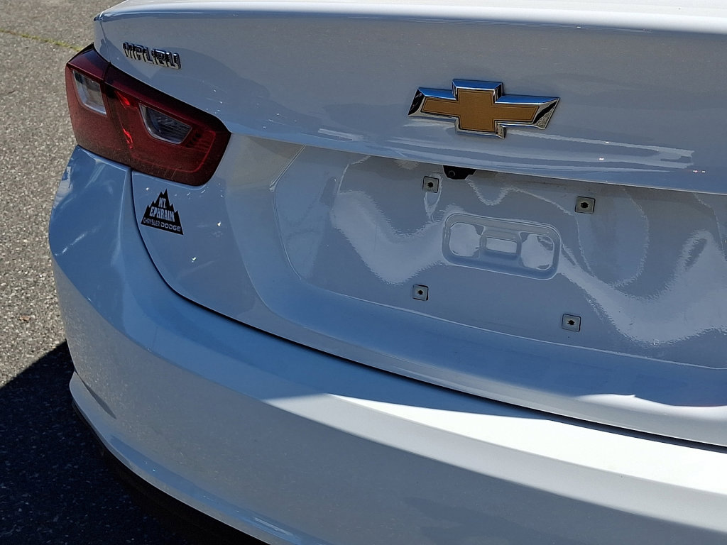Used 2023 Chevrolet Malibu LT FWD image 14