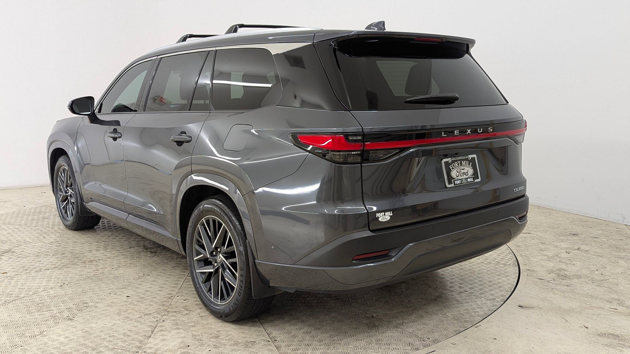 Used 2024 Lexus TX 350 FWD image 3