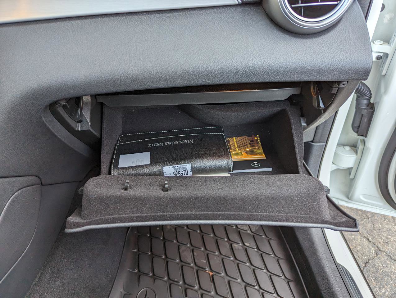 Used 2021 Mercedes-Benz GLC 300 GLC 300 4MATIC SUV image 36