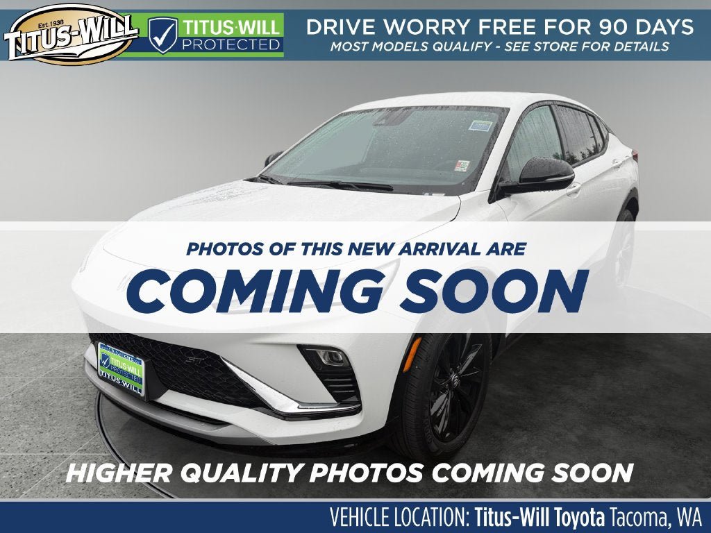 Used 2024 Buick Envista Sport Touring w/ Convenience II Package FWD image 2