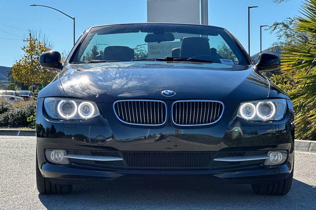 Used 2011 BMW 328i Convertible image 8