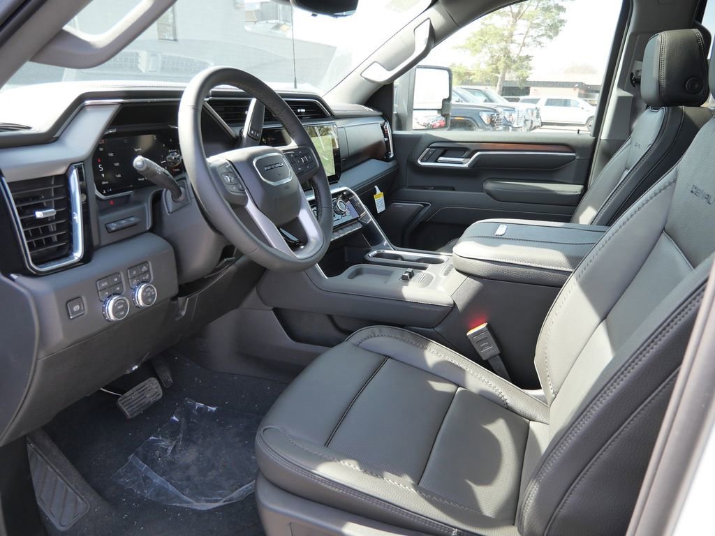 New 2026 GMC Sierra 3500 Denali w/ Denali Reserve Package image 34