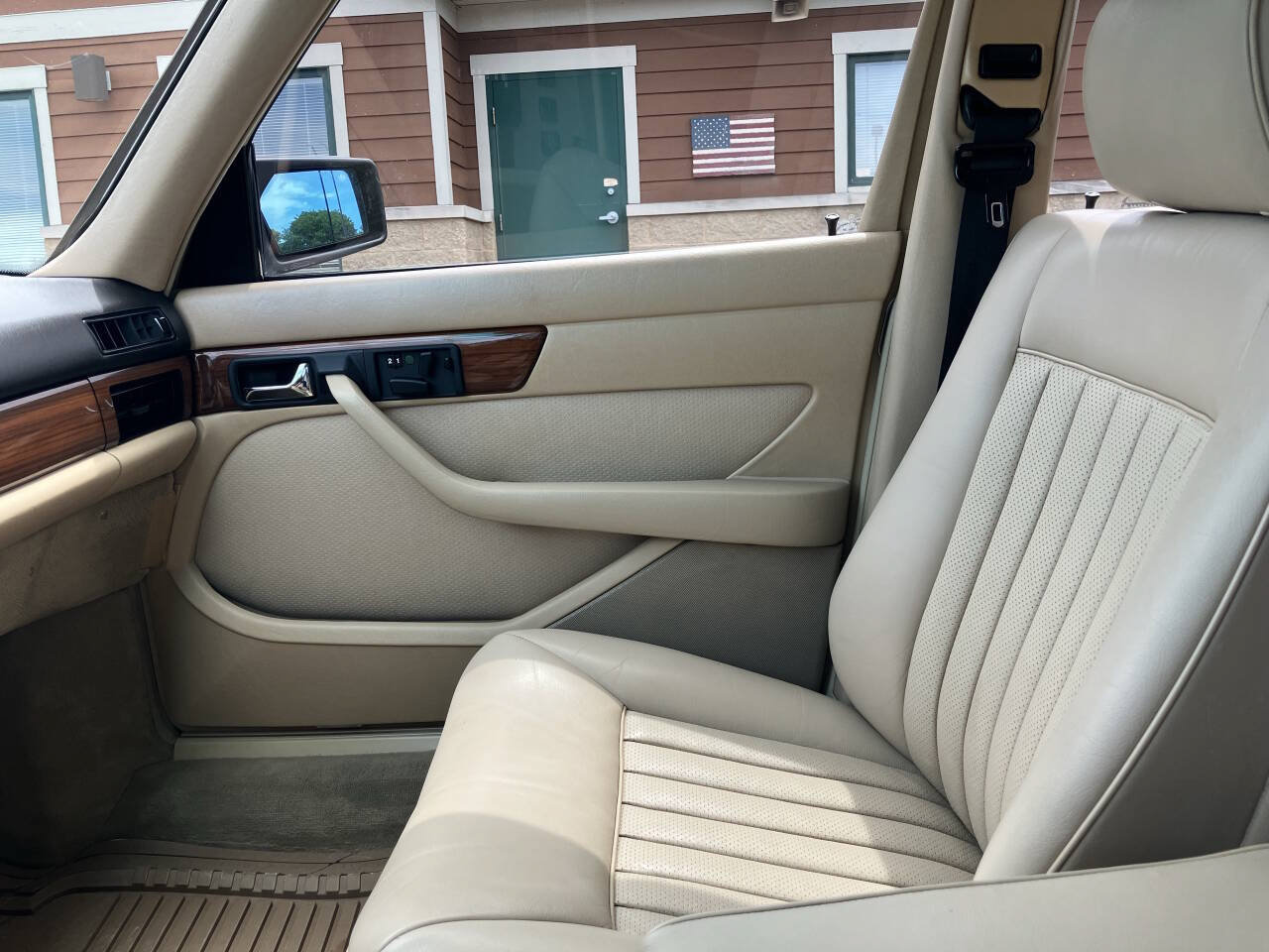 Used 1988 Mercedes-Benz 420 SEL image 15