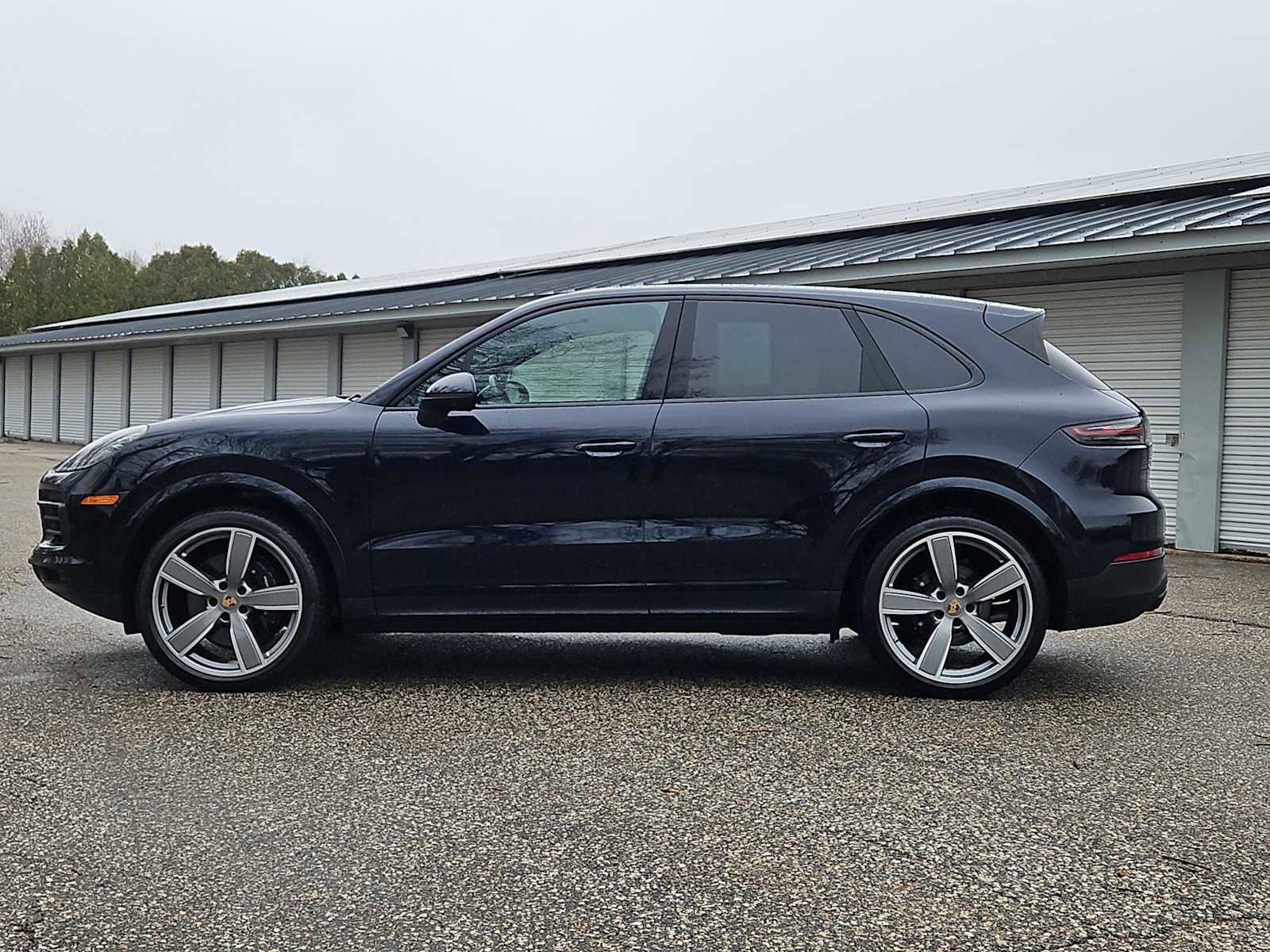 Certified 2023 Porsche Cayenne S image 2