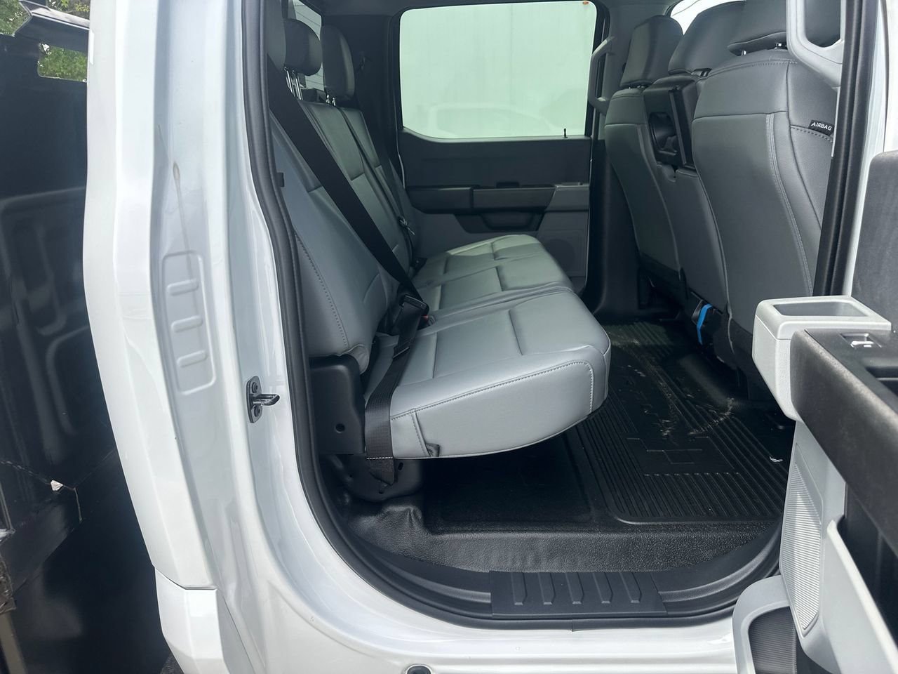 New 2026 Ford F350 XL w/ XL Chrome Package AWD/4WD image 13