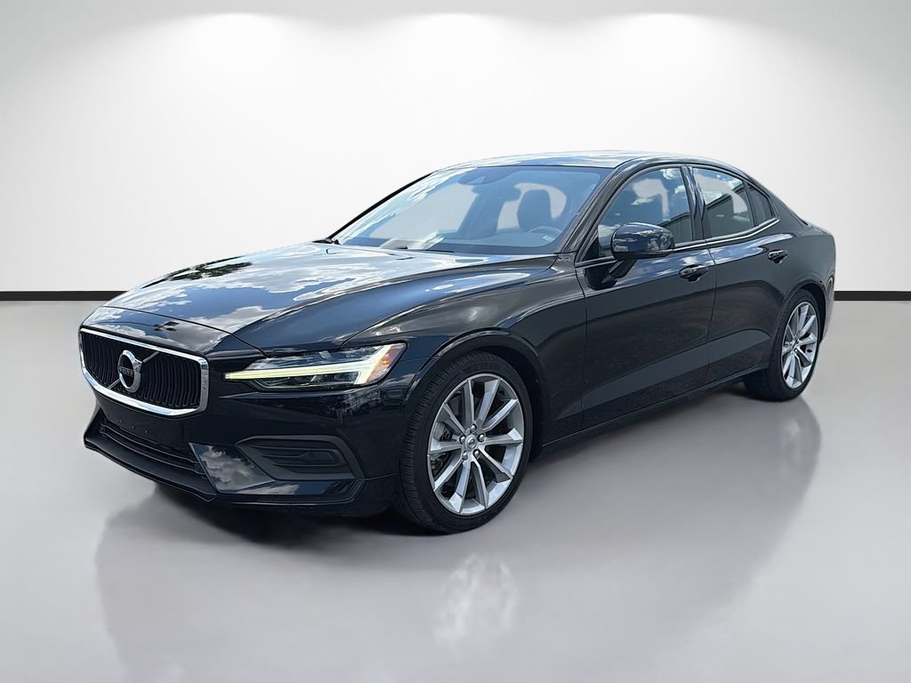 Used 2020 Volvo S60 T6 Momentum w/ Protection Package Premier AWD/4WD image 7
