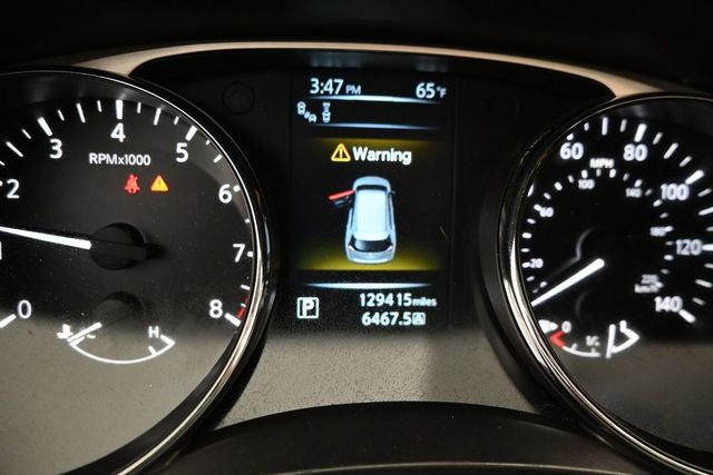 Used 2016 Nissan Rogue SL w/ SL Premium Package FWD image 18