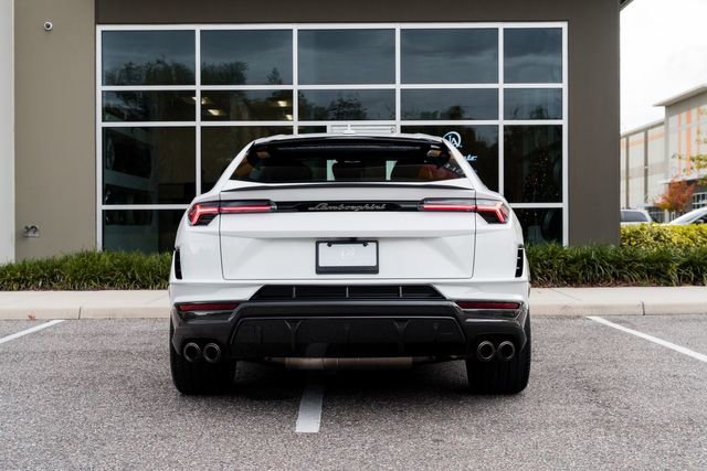 Used 2024 Lamborghini Urus Performante image 4